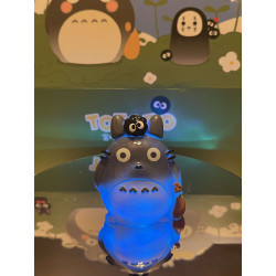 1 boite de blind box thème Ghibli lumineux aléatoire precommande