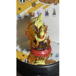 1 boite de blind box Pokemon evoli au choix