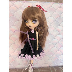 Wig Leeke Maroon ondulé courte