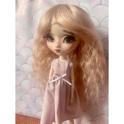 Wig Leeke Pinkcocktail courte ondulé