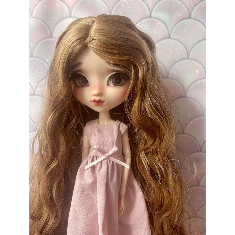 Wig Leeke BabyBrown ondulé