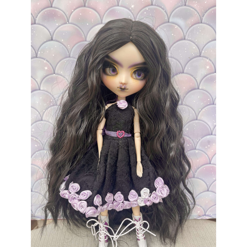 Wig Leeke NaturalBlack ondulé sans frange