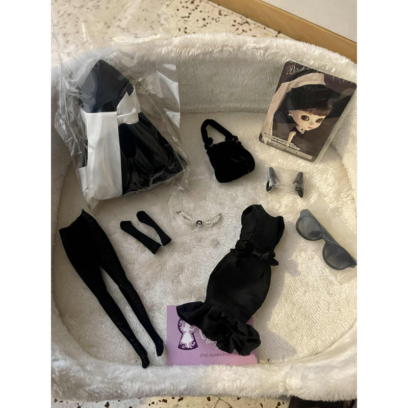 Outfit de la Pullip Breakfast at Tiffany's Audrey Hepburn