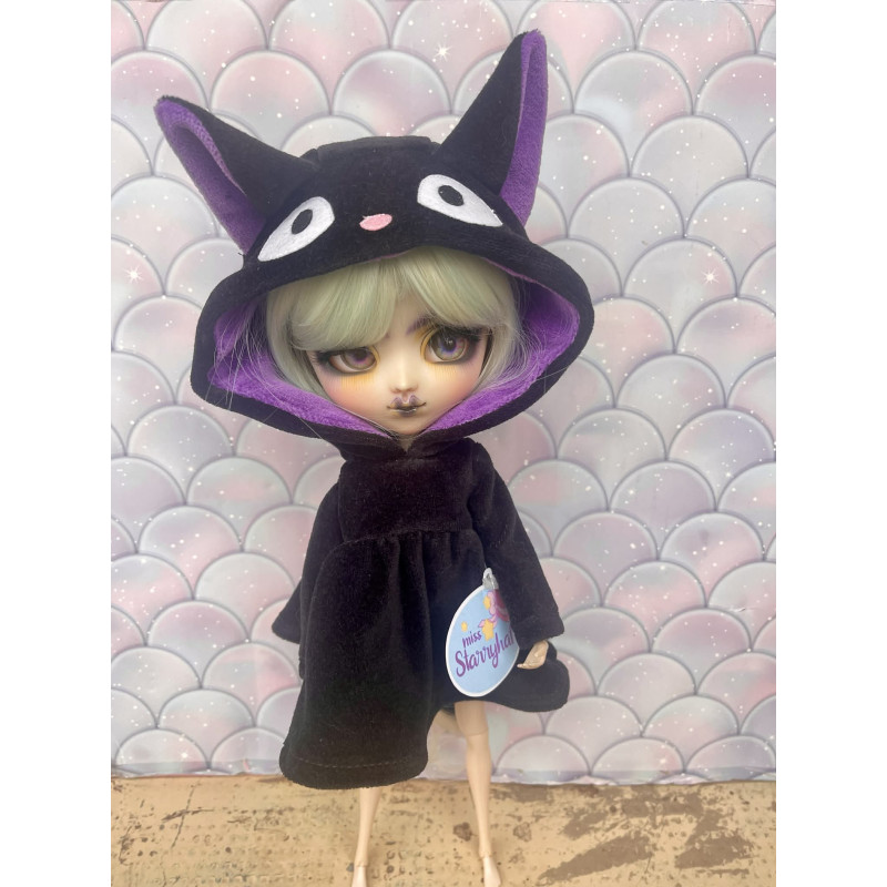 Robe kigurumi Jiji dans kiki la petite sorcière