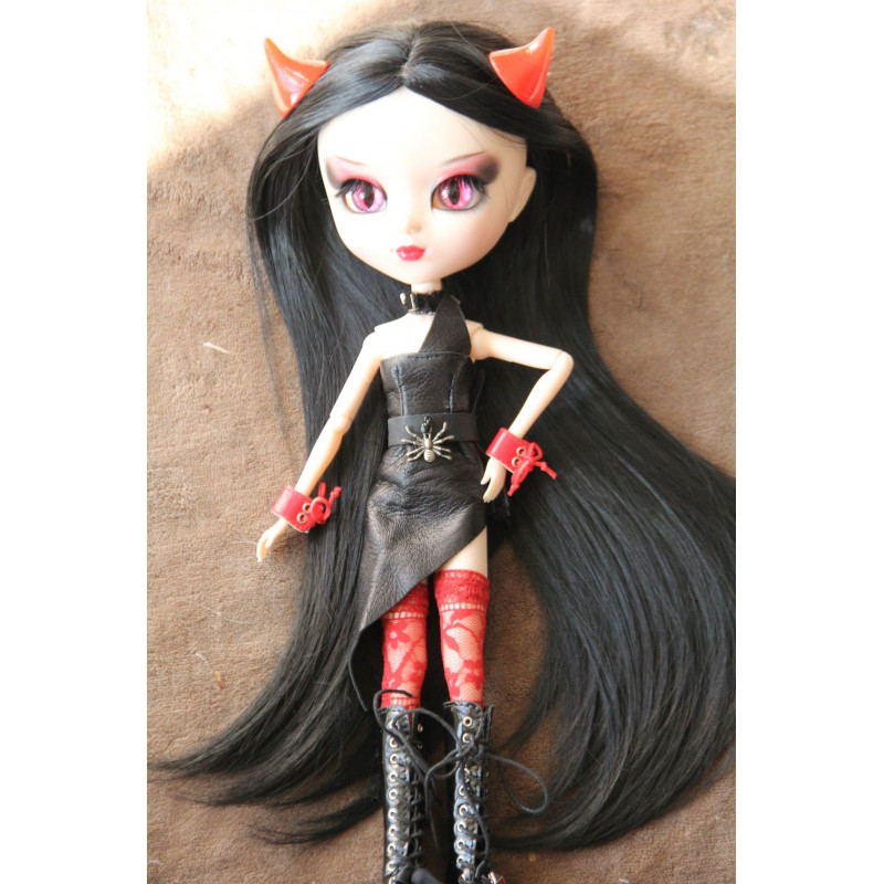 Poupée Pullip White Witch of the Secret Garden titre original d'occasion