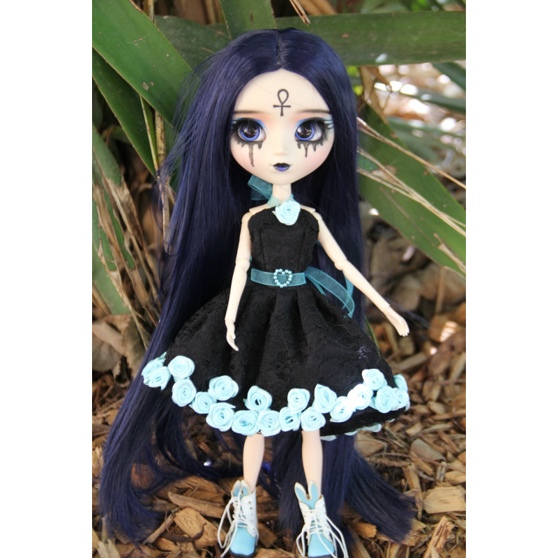 Poupée Pullip White Witch of the Secret Garden titre original d'occasion
